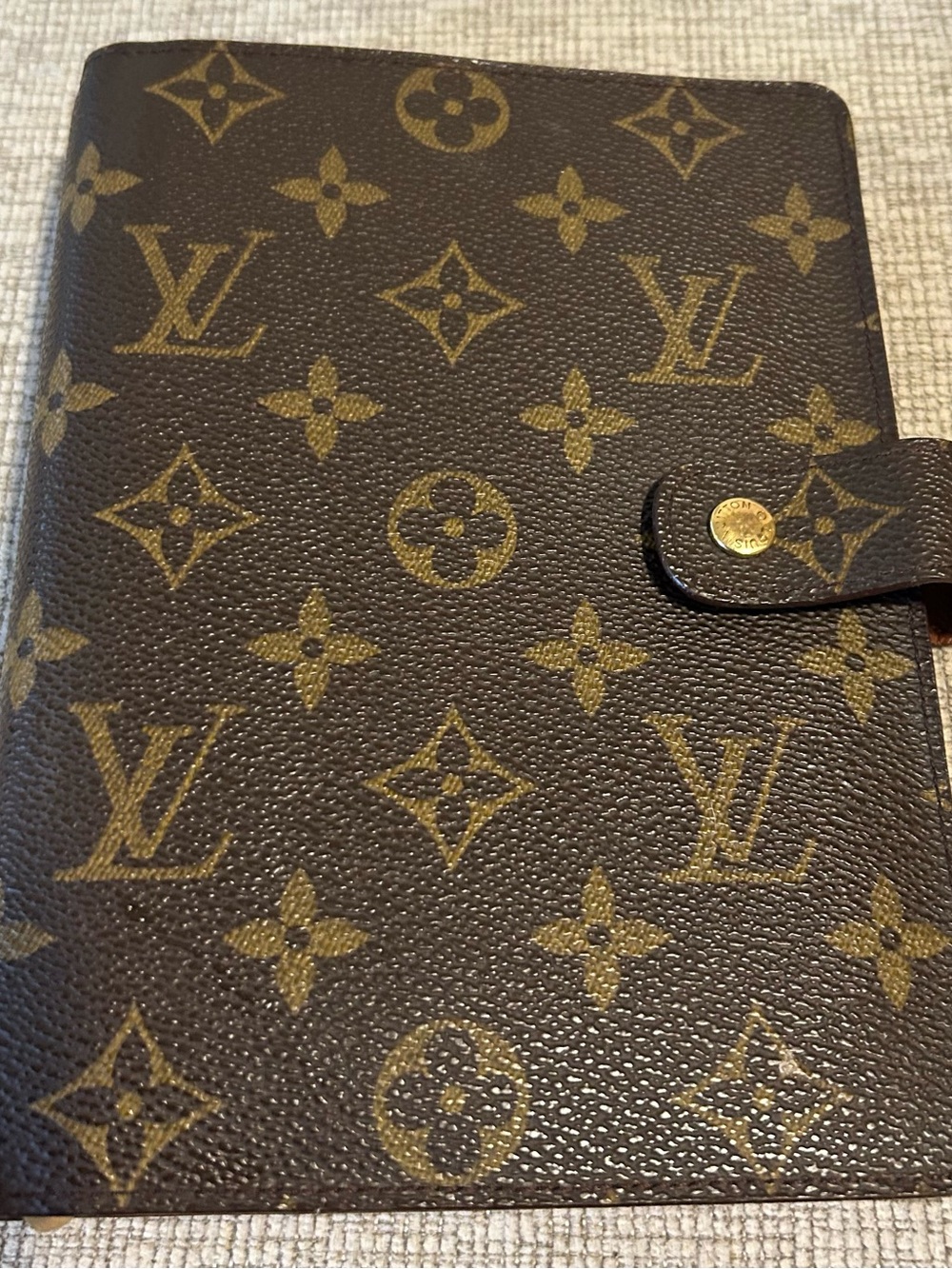 Louis Vuitton Monogram Canvas Agenda Cover in Brown & Gold
